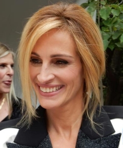 Julia Roberts